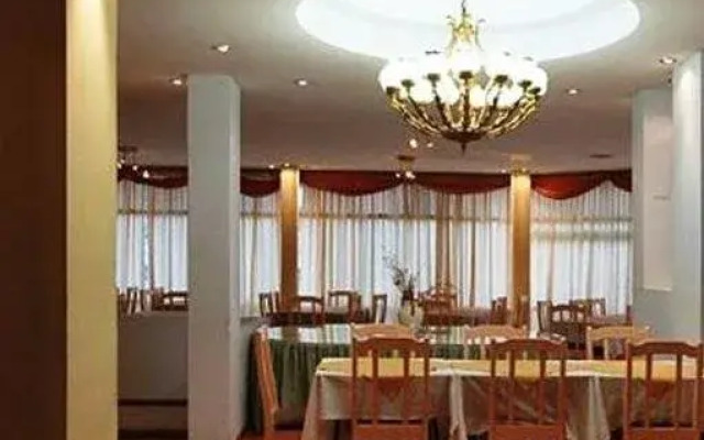 Hotel Torre Jardin