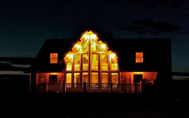Teton Hostel HideAway