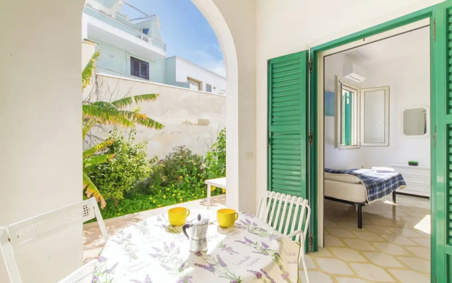 Casa del Mare with garden near the beach