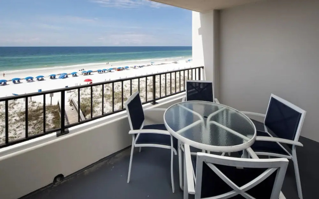 Surf Dweller 406 - The Beachcomber
