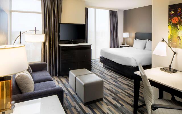 HYATT house Charlotte/Center City