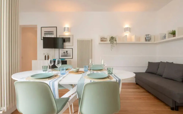 Onda in Cattolica With 2 Bedrooms and 2 Bathrooms