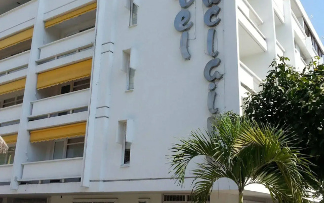 Hotel Vallclaire Suites