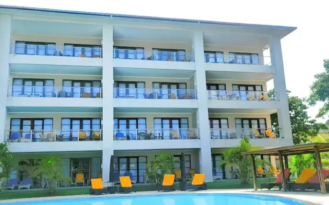 The Bay Sunflower Apartment