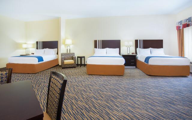 Holiday Inn Express Hotel & Suites Denver North - Thornton, an IHG Hotel