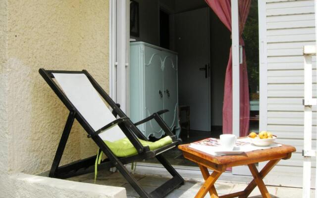 Villa Alkyon - Dreamy 3BR, Pool & BBQ next to Varnavas Beach