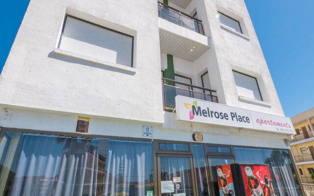 Apartaments AR Melrose Place