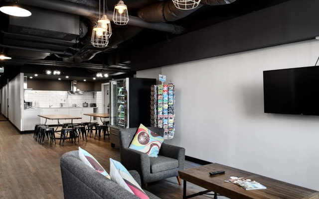 The Pod Sydney - Hostel