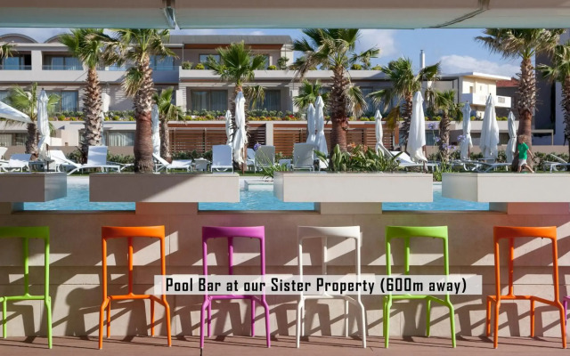 Avra Apartments Kolymbari Harbour
