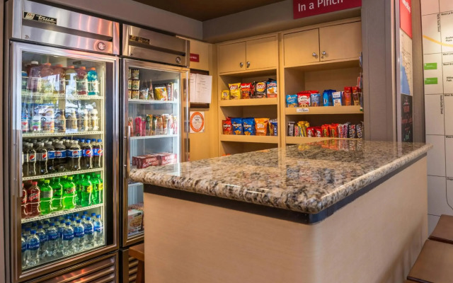 TownePlace Suites By Marriott Anaheim Maingate Near Angel Stadium