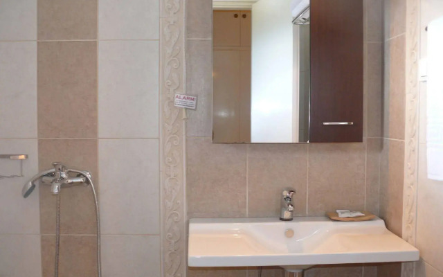 Nefeli Hotel