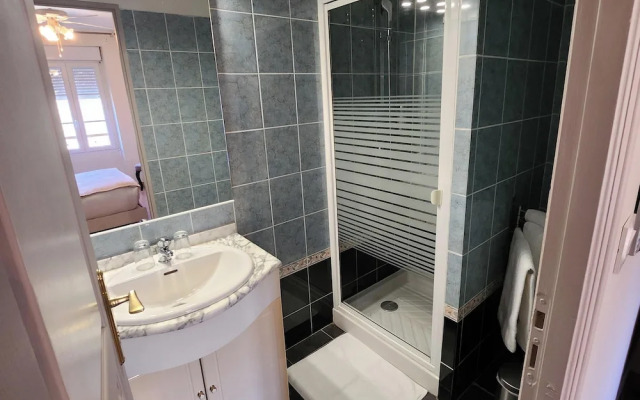 Hôtel la Tour Perrier