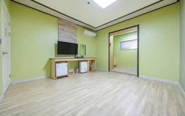 Gangneung Iris Stay Pension