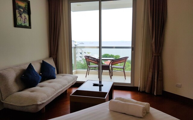 The Palm Studio by Pattaya Holiday