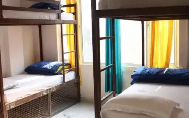 Travellers Paradise