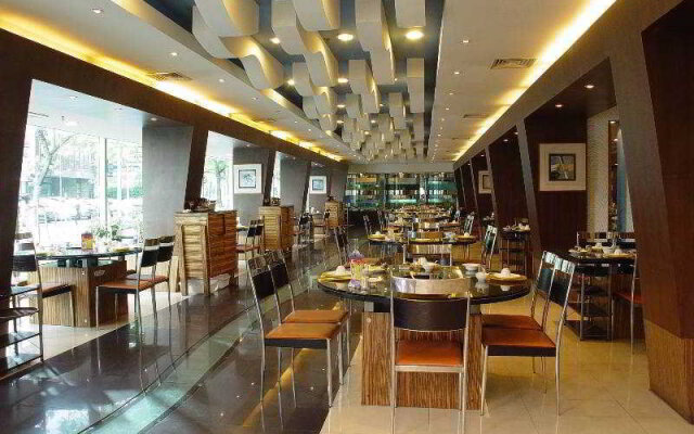 Overseas Chinese Hotel