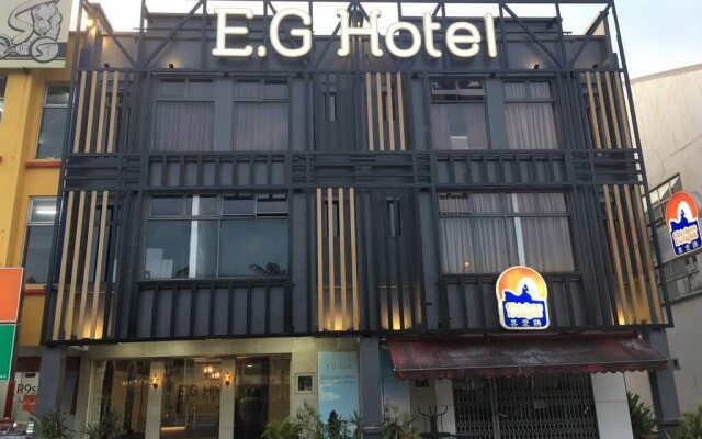 Super OYO 494 EG Hotel