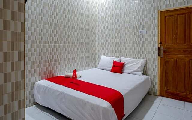 RedDoorz near Lippo Plaza Kendari