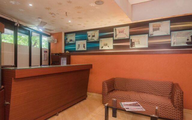 OYO 22061 Hotel Khwaishh Presidency