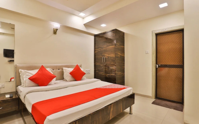 OYO 27633 Hotel Dan