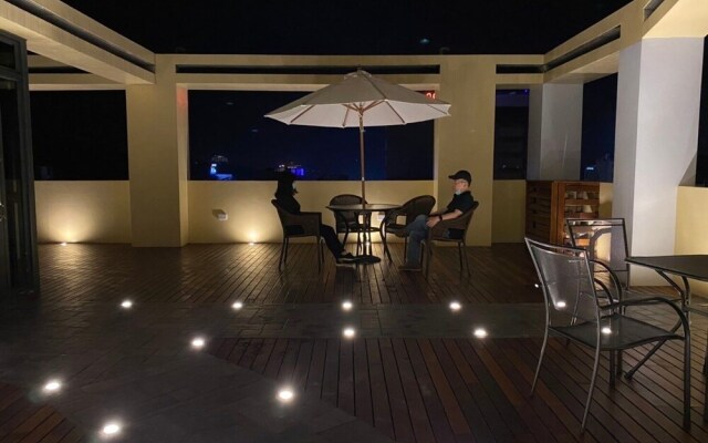 Owl Hostel