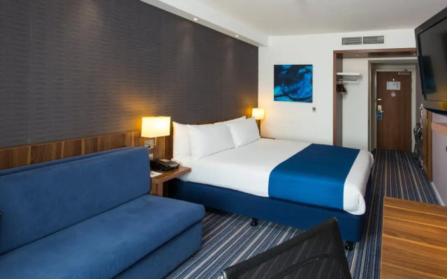 Holiday Inn Express London - Wimbledon South by IHG