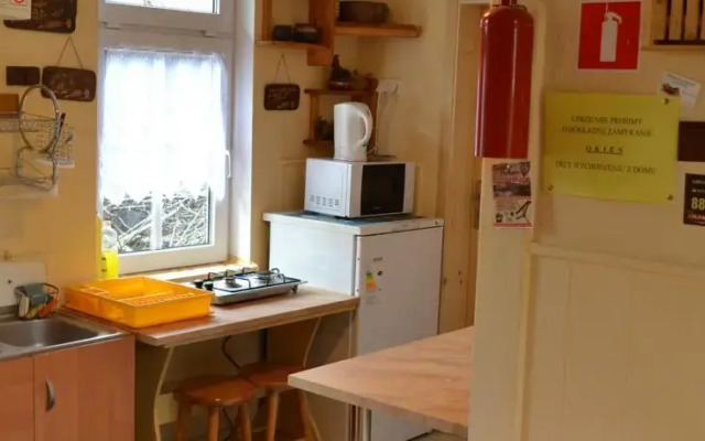 Old Cottage Advocate