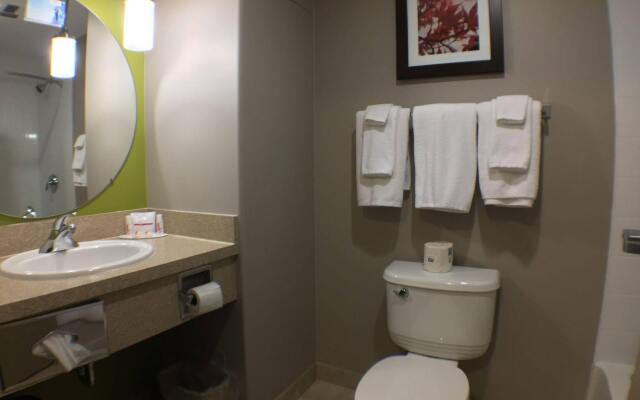 Super 8 by Wyndham Kapuskasing