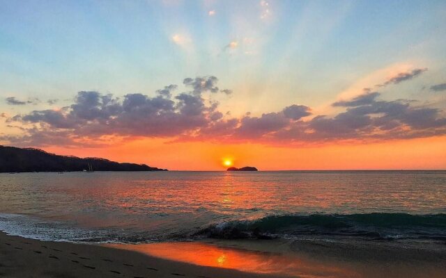 Ocean-view Villa Above Potrero Overlooking two Bays