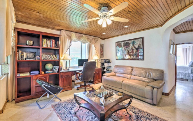 Oceanfront 'majestic Beach House' w/ Gym + Pool!