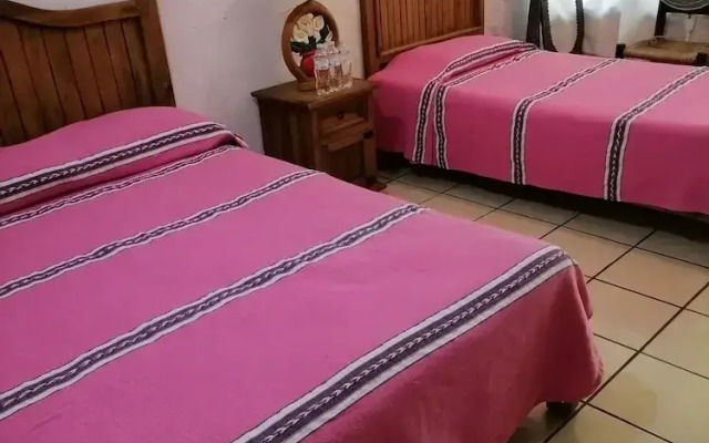 Posada Bugambilias