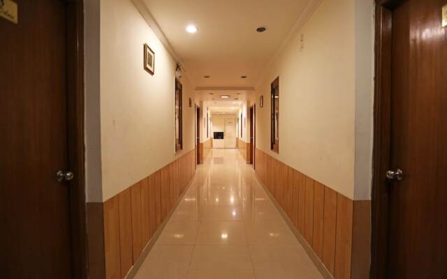 Oyo 8876 Hotel Sarthi