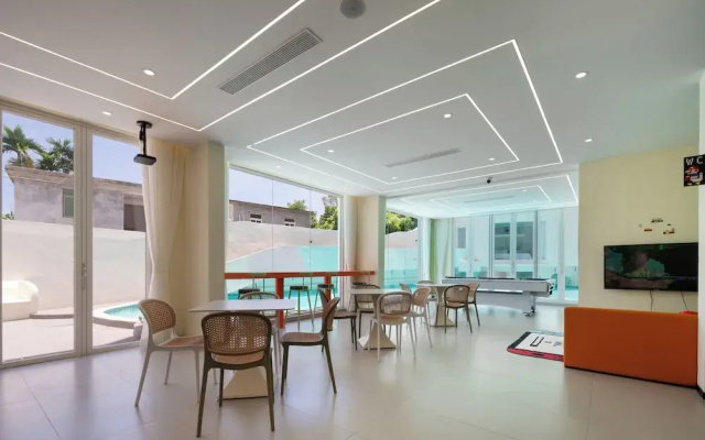 Sanya Shengge International Hostel