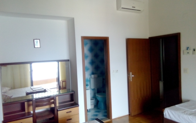 Apartment Nada - close to the sea and sea view A1 Brela, Riviera Makarska
