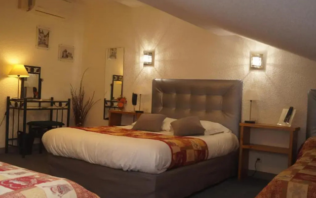 Hôtel Restaurant le Val d'Amby