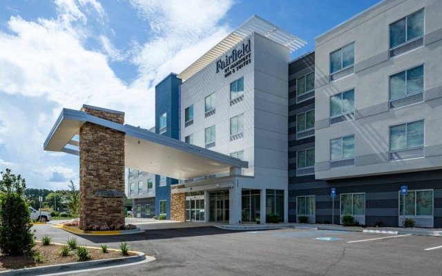 Fairfield Inn & Suites by Marriott Savannah I-95 North