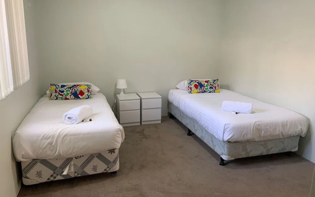 Views on Spencer – Guest Rooms – Albany