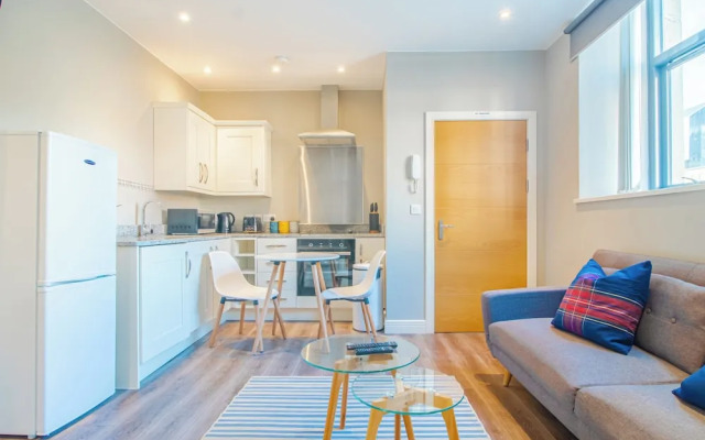 Sheffield Oasis Apartment - Modern & Cosy Stay