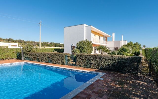 2 Bedroom Luxury Home With Pool in Patroves
