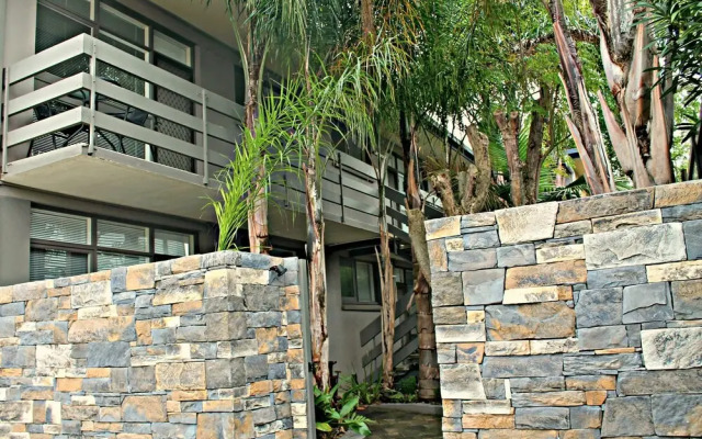 Adelaide DressCircle Apartments