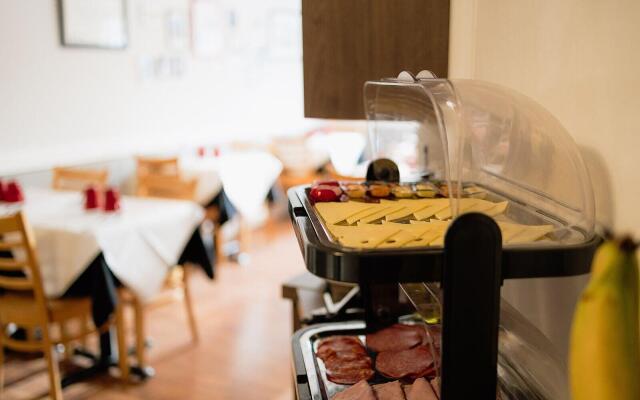 Red Mullions Guest House