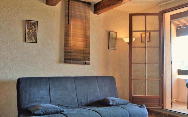 Appartement Le Lavandou, 2 pièces, 4 personnes - FR-1-251-348