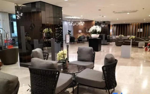 Shore Residences MOA staycation