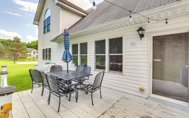 Game Room + Fire Pit: Poconos Family Getaway