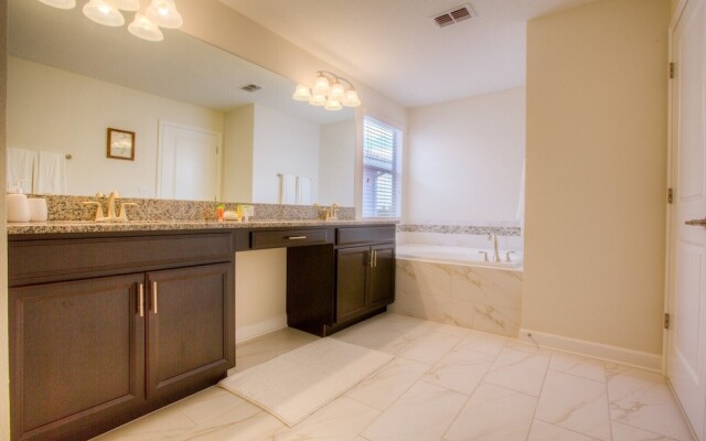 1612 Moon Valley Drive