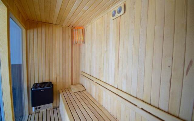 Stunning 4-bed Villa: Private Pool, Sauna & Hammam