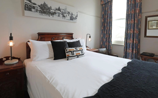 Yarra Valley Grand Hotel