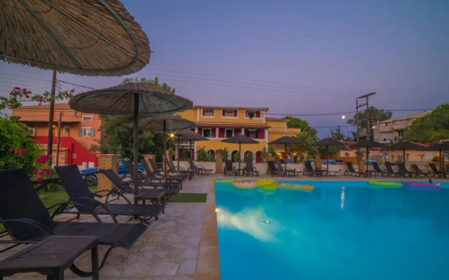 Porto Koukla Beach Hotel