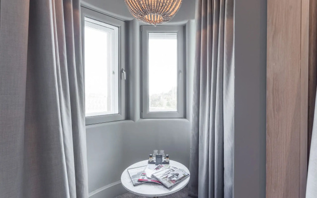 The Scotsman Hotel