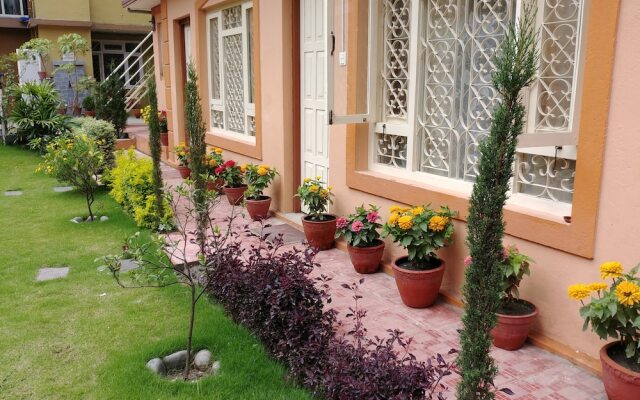 Aarya Chaitya Inn